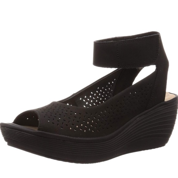 Clark’s Wedge Sandal Ankle-Strap Comfort Shoe - Black - Picture 2 of 7